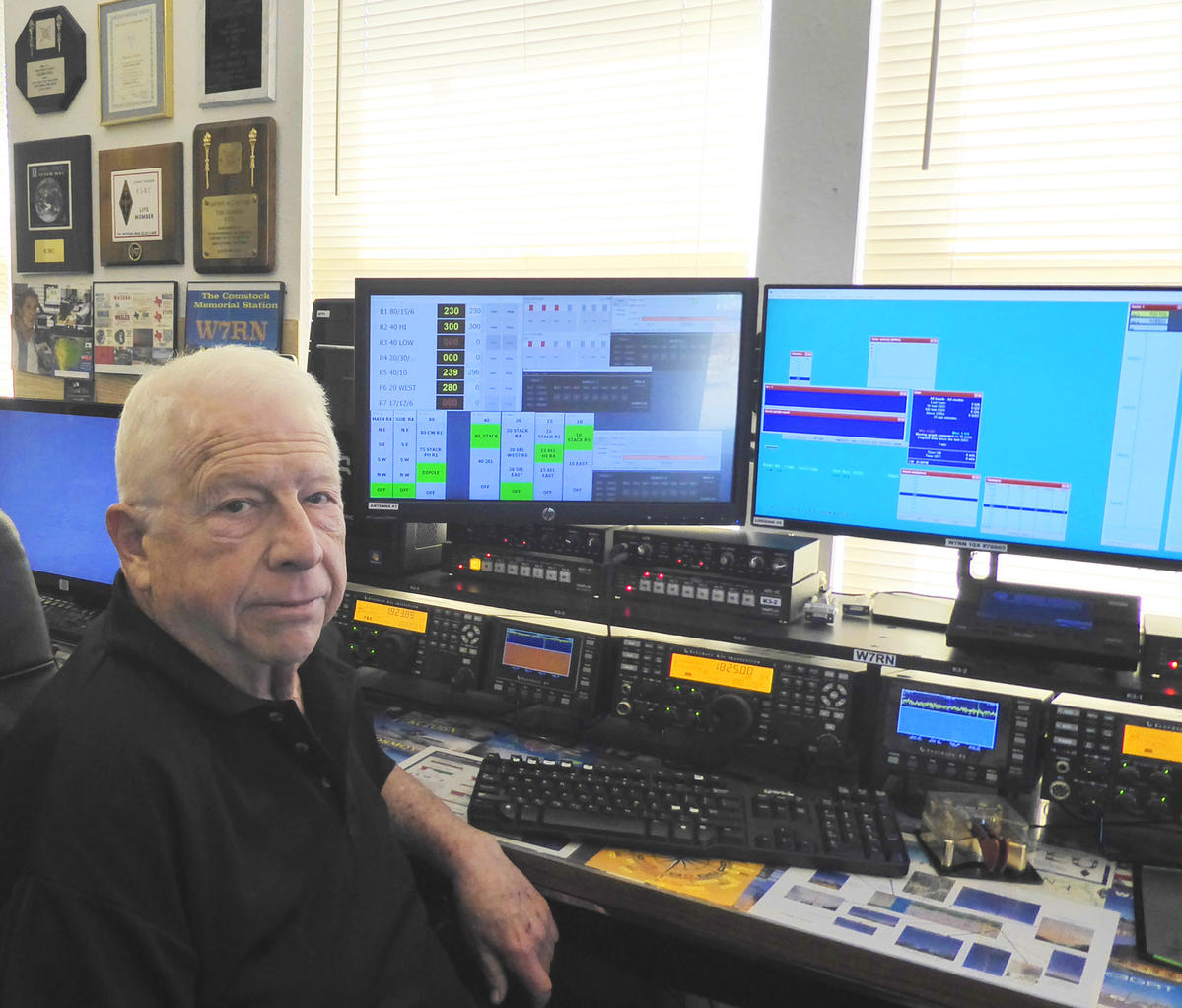 Tom K5RC in his shack